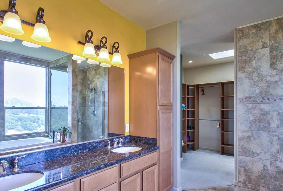 Gated Hilltop Home with Panoramic Bay Views - Royal Oaks, California