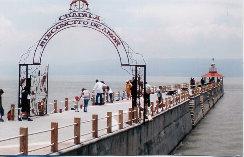 Bugam Villa - Charming Lakeside Home - Chapala, Mexico