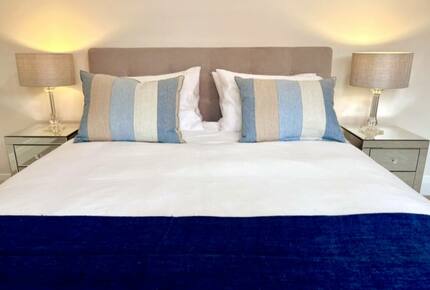 Stunning ocean view Manly home, walk to Manly beach and Sydney harbour - Manly, Australia