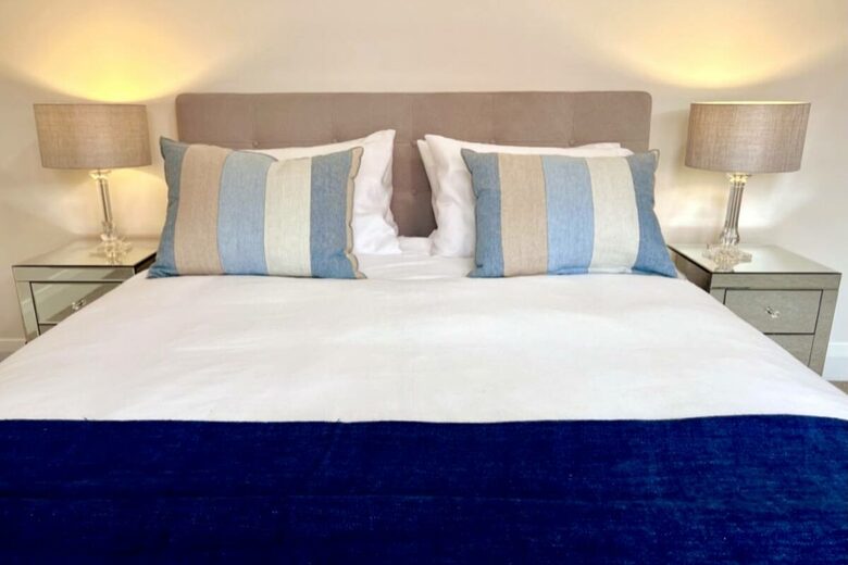 Stunning ocean view Manly home, walk to Manly beach and Sydney harbour - Manly, Australia