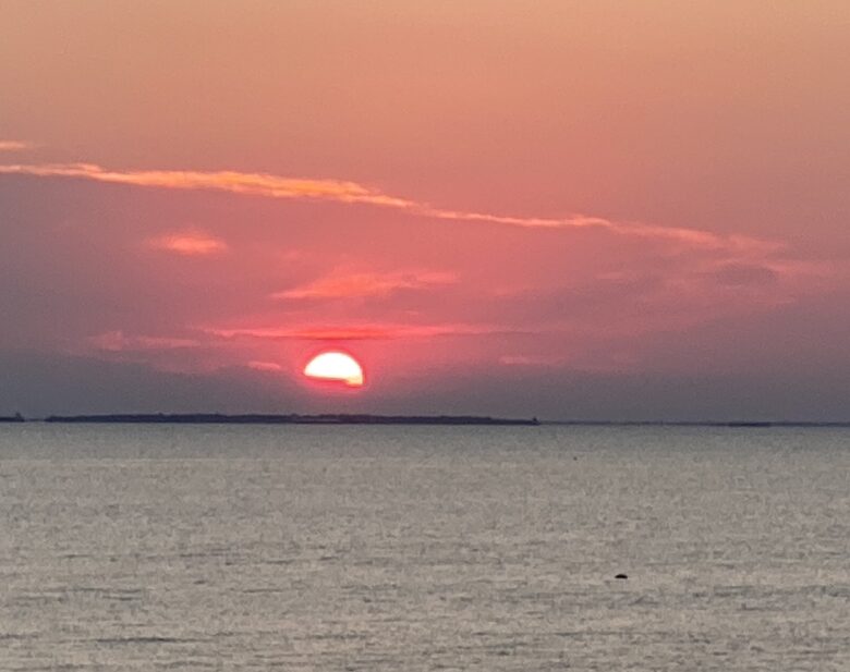 Bayfront Getaway with a Pool and Hot Tub - Galveston, Texas