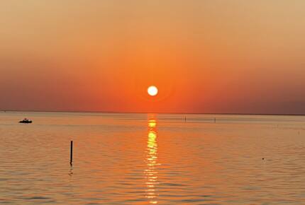 Bayfront Getaway with a Pool and Hot Tub - Galveston, Texas