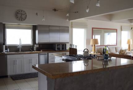 Bayfront Getaway with a Pool and Hot Tub - Galveston, Texas