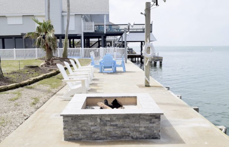 Bayfront Getaway with a Pool and Hot Tub - Galveston, Texas
