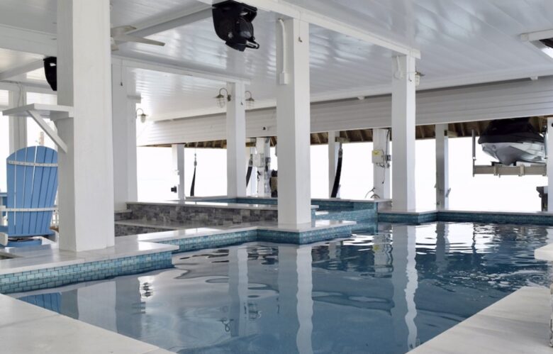 Bayfront Getaway with a Pool and Hot Tub - Galveston, Texas