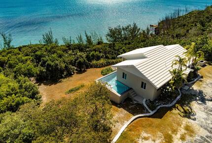 Beautiful Home on 10 Acre Estate | Private Pool | Snorkeling | Caves - Governor's Harbour, Bahamas