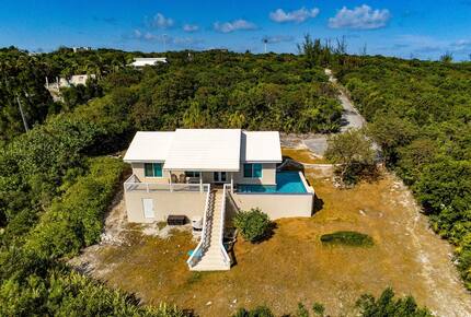 Beautiful Home on 10 Acre Estate | Private Pool | Snorkeling | Caves - Governor's Harbour, Bahamas