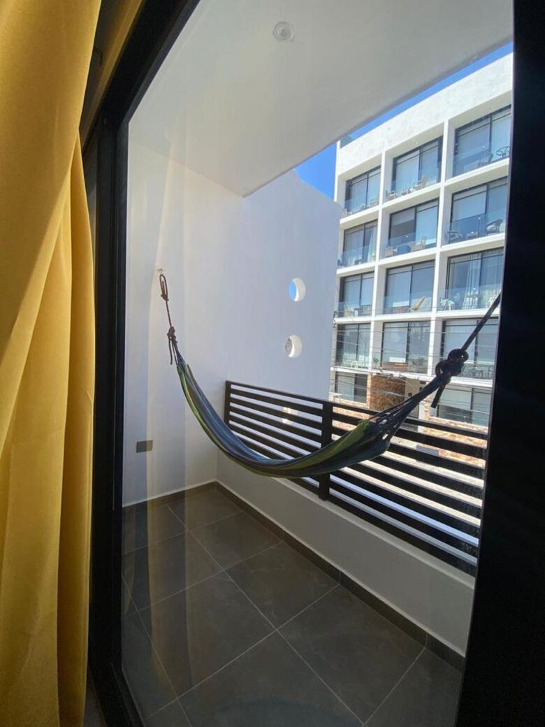Modern Getaway with a Pool + Jacuzzi - Playa del Carmen, Mexico