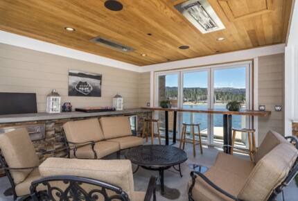 Lakefront Parks Place - Big Bear Lake, California