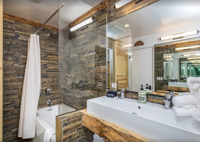 Lakefront Parks Place - Big Bear Lake, California