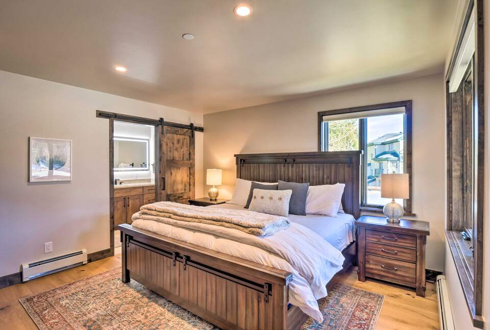 Ski-In/Ski-Out Condo Steps to Snowflake Chair - Breckenridge, Colorado