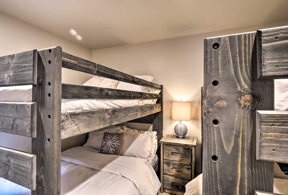 Ski-In/Ski-Out Condo Steps to Snowflake Chair - Breckenridge, Colorado