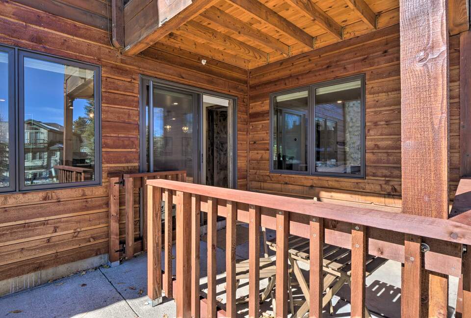 Ski-In/Ski-Out Condo Steps to Snowflake Chair - Breckenridge, Colorado