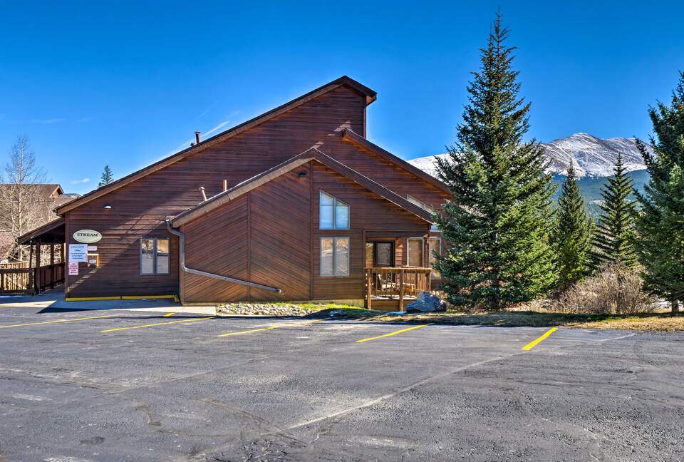 Ski-In/Ski-Out Condo Steps to Snowflake Chair - Breckenridge, Colorado