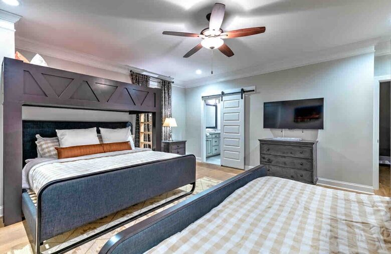 Premium Gulch Home - 10 Beds - Skyline Views! - Nashville, Tennessee