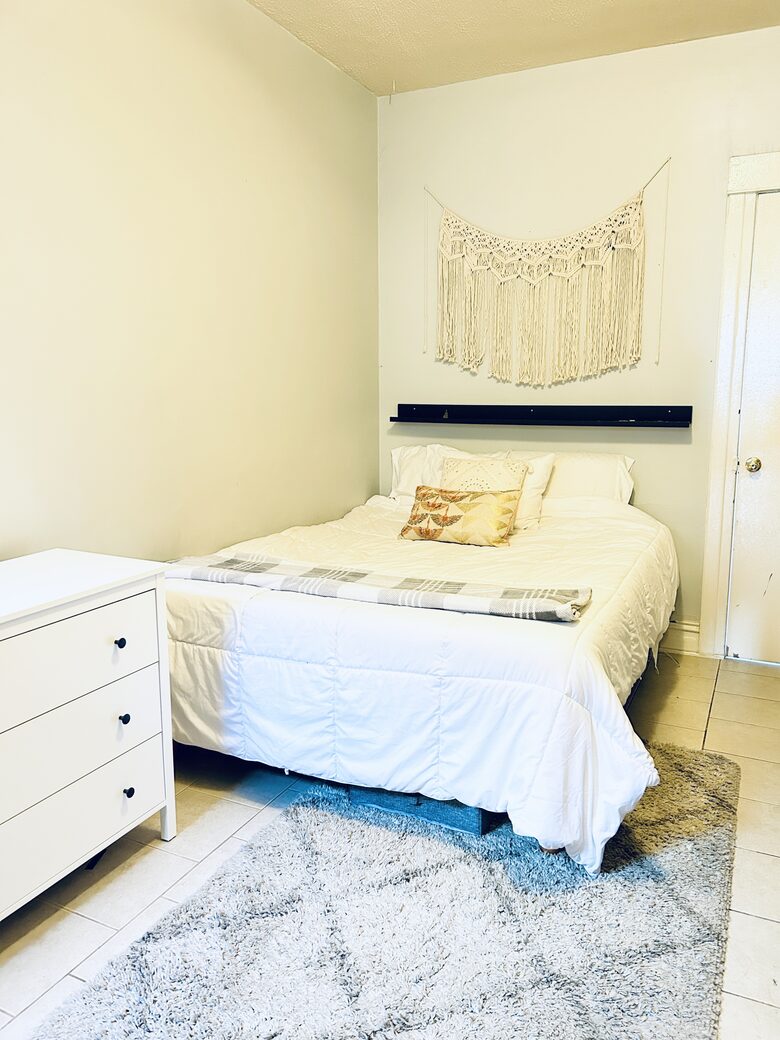 An Absolute Gem - In The Heart of Astoria NYC - Directly on 30th Ave - New York City, New York