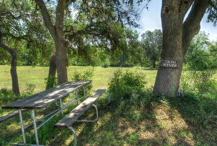 Frio River Ranch House on Gated 30 ACRES | Great for Fishing on Private Riverfront! - Leakey, Texas