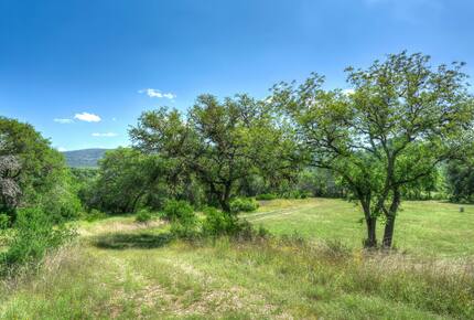 Frio River Ranch House on Gated 30 ACRES | Great for Fishing on Private Riverfront! - Leakey, Texas