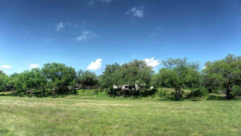 Frio River Ranch House on Gated 30 ACRES | Great for Fishing on Private Riverfront! - Leakey, Texas