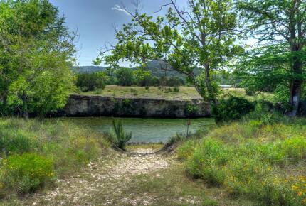 Frio River Ranch House on Gated 30 ACRES | Great for Fishing on Private Riverfront! - Leakey, Texas