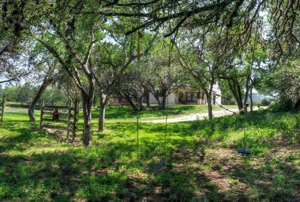 Frio River Ranch House on Gated 30 ACRES | Great for Fishing on Private Riverfront! - Leakey, Texas