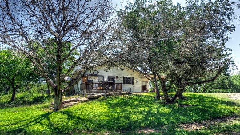 Frio River Ranch House on Gated 30 ACRES | Great for Fishing on Private Riverfront! - Leakey, Texas