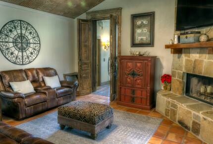 Frio River Ranch House on Gated 30 ACRES | Great for Fishing on Private Riverfront! - Leakey, Texas