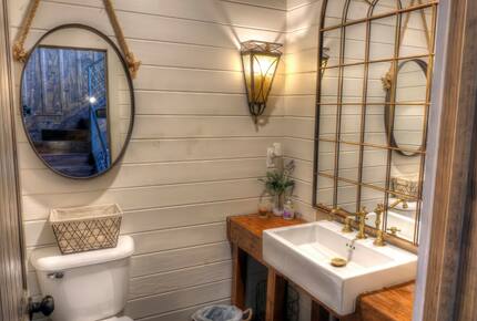 Frio River Ranch House on Gated 30 ACRES | Great for Fishing on Private Riverfront! - Leakey, Texas