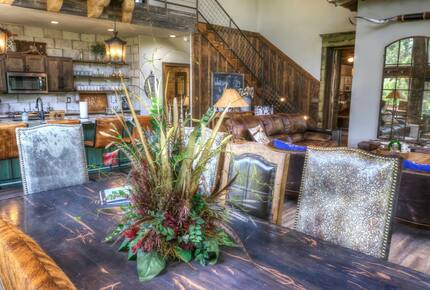 Frio River Ranch House on Gated 30 ACRES | Great for Fishing on Private Riverfront! - Leakey, Texas