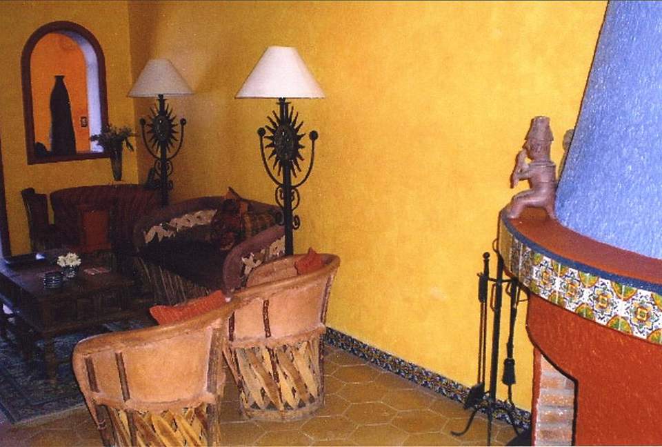 Bugam Villa - Charming Lakeside Home - Chapala, Mexico