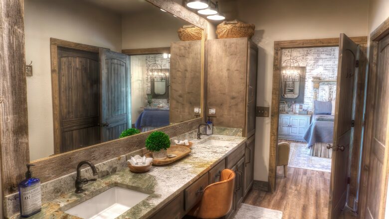 Frio River Ranch House on Gated 30 ACRES | Great for Fishing on Private Riverfront! - Leakey, Texas