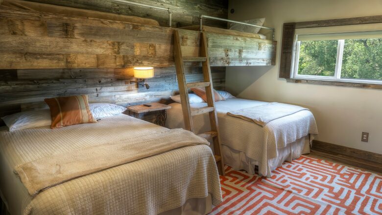 Frio River Ranch House on Gated 30 ACRES | Great for Fishing on Private Riverfront! - Leakey, Texas