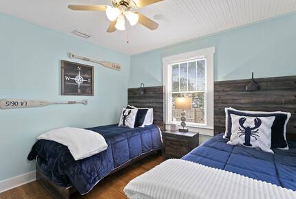 Quaint Bungalow just off Main Street - Dunedin, Florida