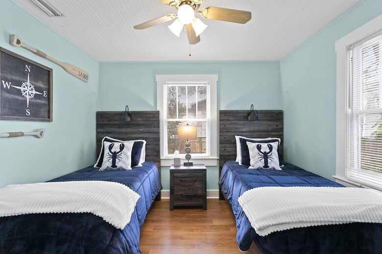 Quaint Bungalow just off Main Street - Dunedin, Florida