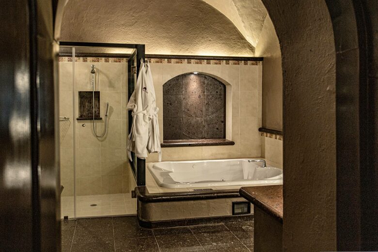 Luxury Mexican Hacienda Mesón Real De Plata - Santiago de Querétaro, Mexico