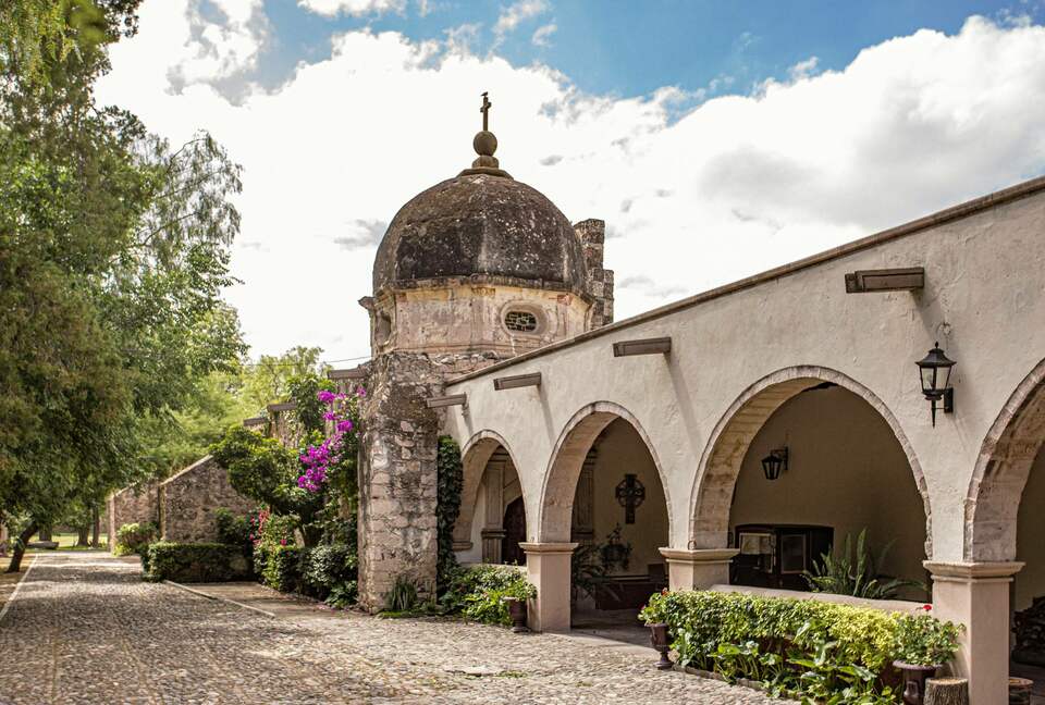 Luxury Mexican Hacienda Mesón Real De Plata - Santiago de Querétaro, Mexico