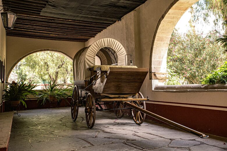Luxury Mexican Hacienda Mesón Real De Plata - Santiago de Querétaro, Mexico