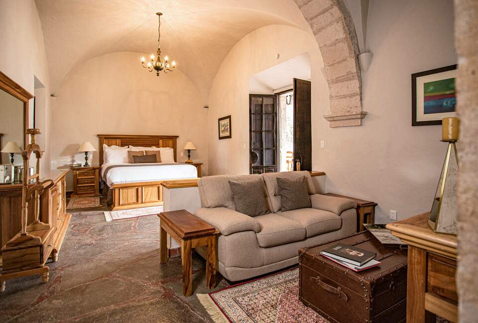 Luxury Mexican Hacienda Mesón Real De Plata - Santiago de Querétaro, Mexico