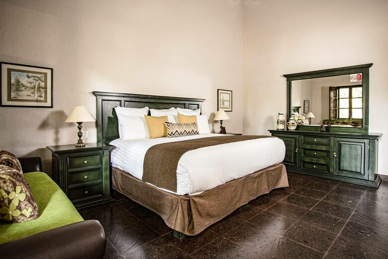 Luxury Mexican Hacienda Mesón Real De Plata - Santiago de Querétaro, Mexico