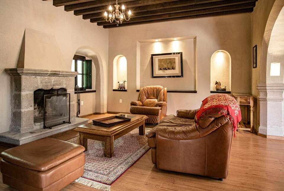 Luxury Mexican Hacienda Mesón Real De Plata - Santiago de Querétaro, Mexico