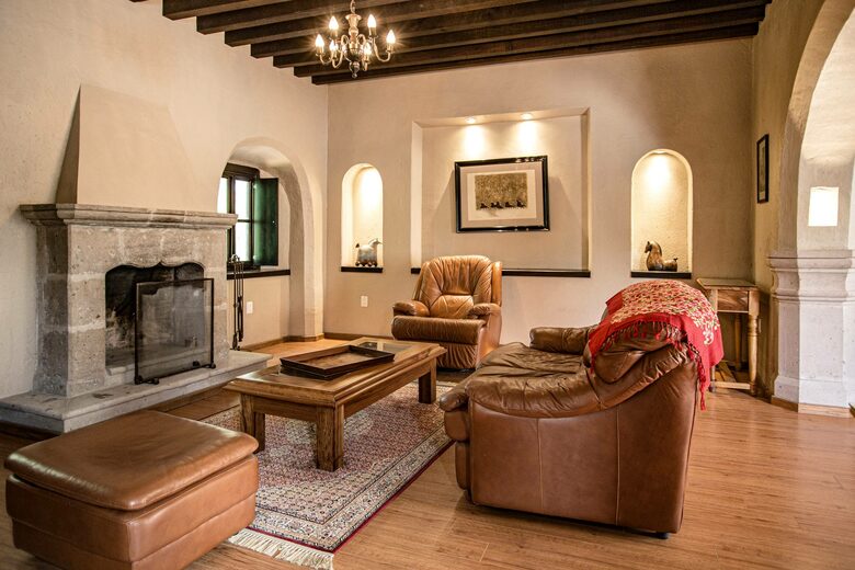 Luxury Mexican Hacienda Mesón Real De Plata - Santiago de Querétaro, Mexico