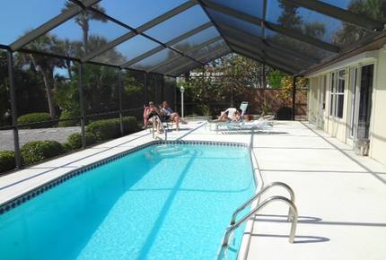 Idyllic Beachfront in Unique Casey Key - Osprey, Florida