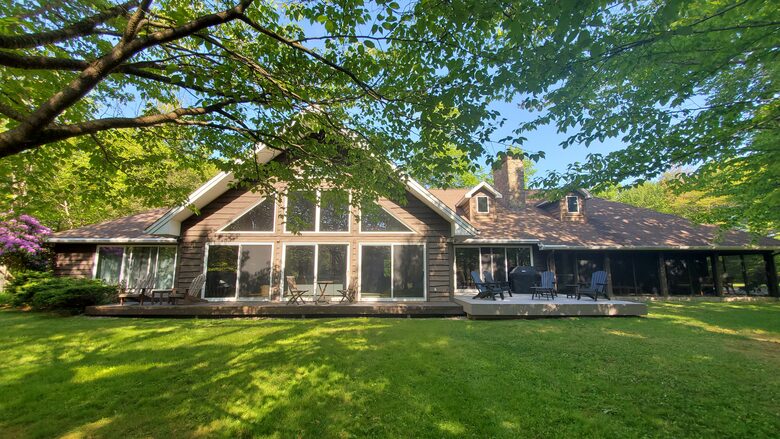 Lakehouse Dream - Muncy Valley, Pennsylvania