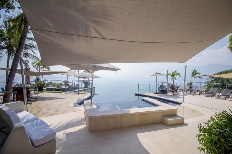 Stunning Paradise with Panoramic Acapulco Bay Views - Acapulco de Juárez Municipality, Mexico