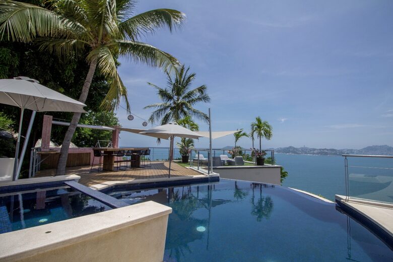Stunning Paradise with Panoramic Acapulco Bay Views - Acapulco de Juárez Municipality, Mexico