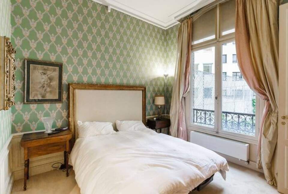 Luxury Central Paris (R) - Paris, France