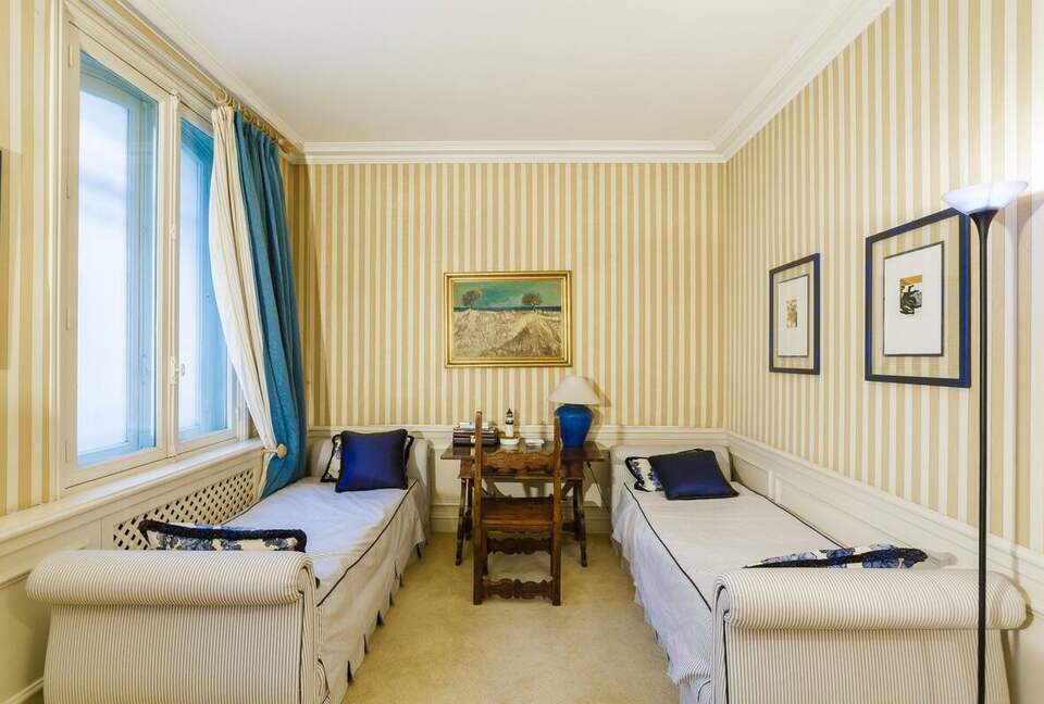 Luxury Central Paris (R) - Paris, France