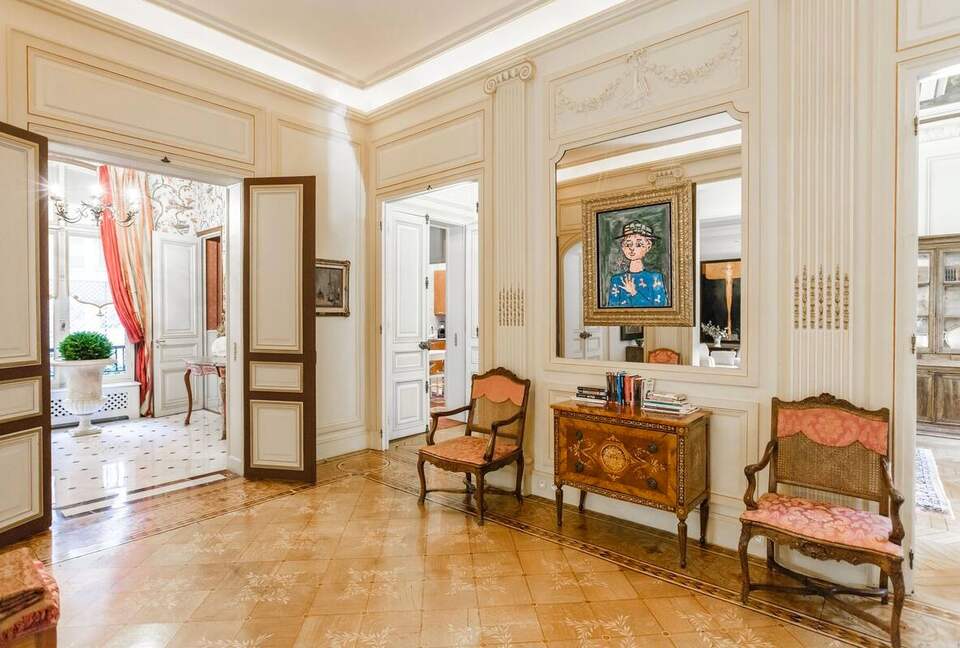 Luxury Central Paris (R) - Paris, France