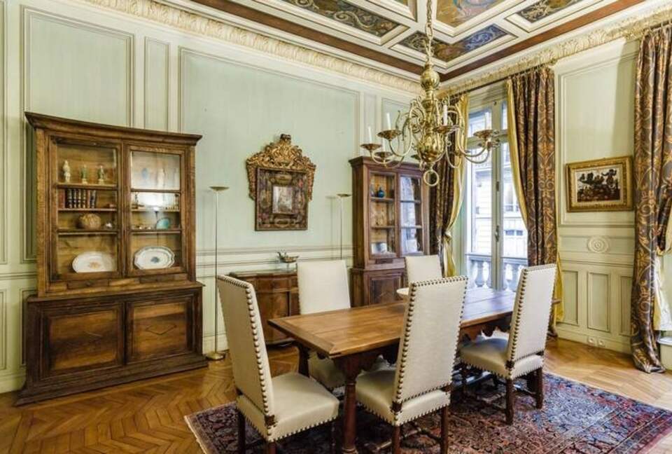 Luxury Central Paris (R) - Paris, France