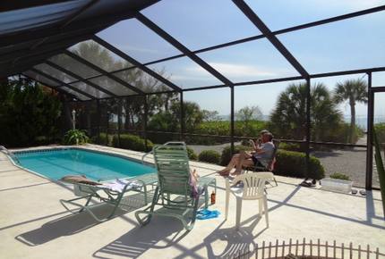 Idyllic Beachfront in Unique Casey Key - Osprey, Florida